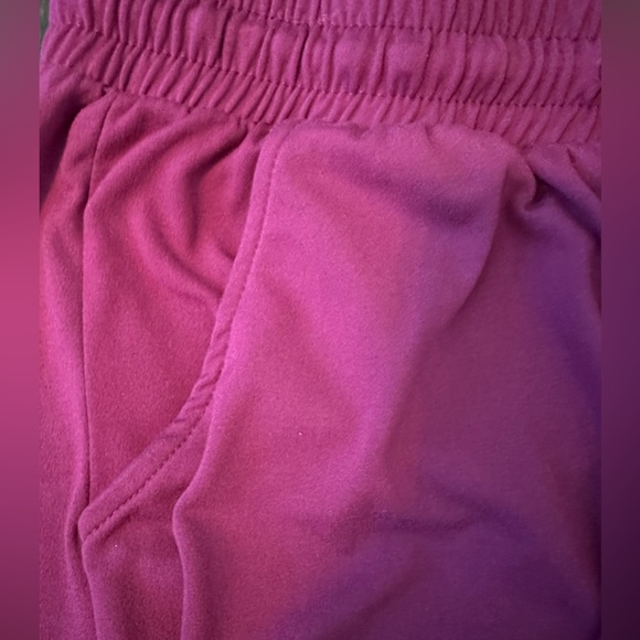 Women’s jogger (size M) - Picture 2 of 3